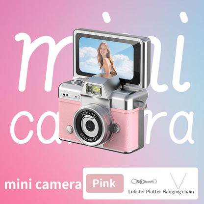 📸 Mini Retro Digital Camera with 180° Flip Screen – 32GB Card Included