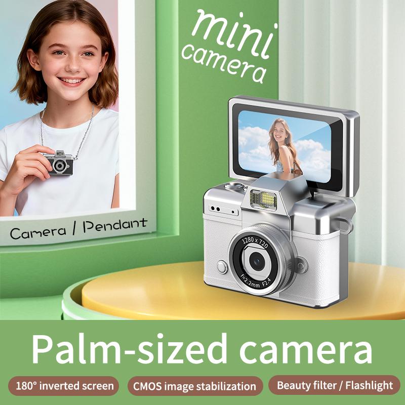 📸 Mini Retro Digital Camera with 180° Flip Screen – 32GB Card Included