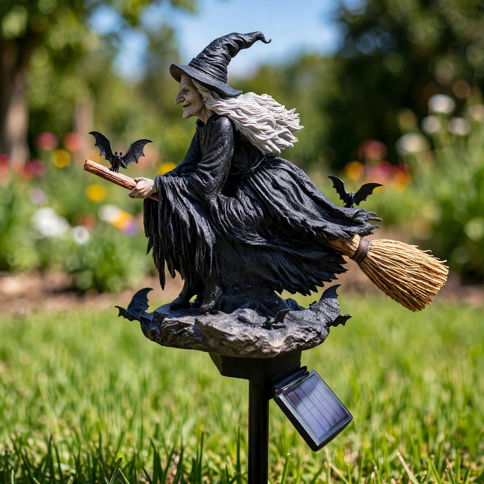 🔥Dernier Jour -49% 🧙‍♀️ Ajoutez une Touche de Magie d'Halloween à Votre Jardin avec une Sorcière Solaire Lumineuse