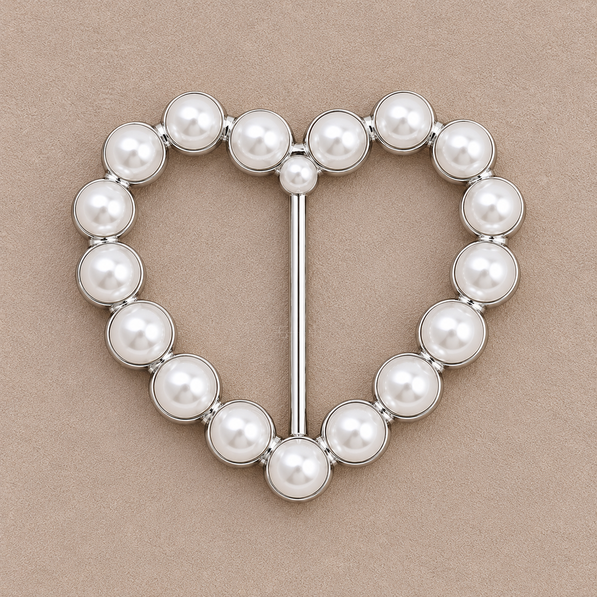 ✨ Fashion Accessory Deal – 4-Piece Metal Shirt Clips 💖 Stylish Round & Heart Clothing Clips for a Chic Secure Fit