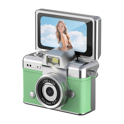 📸 Mini Retro Digital Camera with 180° Flip Screen – 32GB Card Included